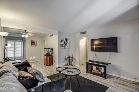 1449 E Highland Ave #7, Phoenix, AZ 85014 photo 4