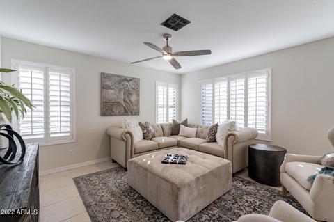 324 E Sagebrush St, Gilbert, AZ 85296 photo 9