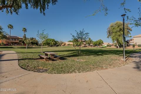 324 E Sagebrush St, Gilbert, AZ 85296 photo 31