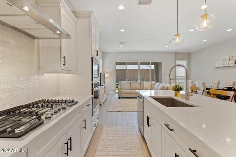 2041 E Charlotte Dr, Phoenix, AZ 85024 photo 8