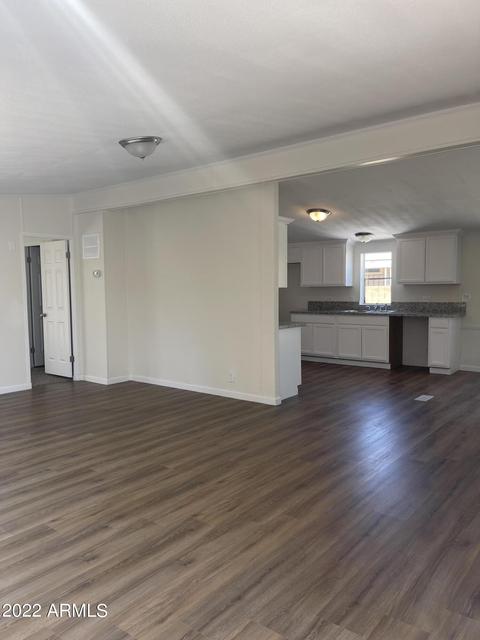 2913 E Sequoia Dr, Phoenix, AZ 85050 photo 3
