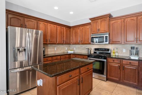 11366 E Savannah Cir, Mesa, AZ 85212 photo 4