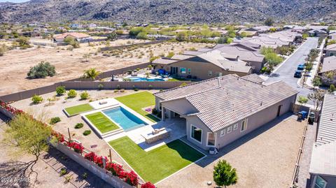 1436 E Pedro Rd, Phoenix, AZ 85042 photo 2