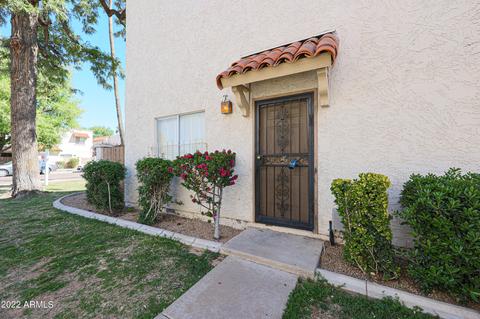 1209 E Lawrence Ln, Phoenix, AZ 85020 photo 2