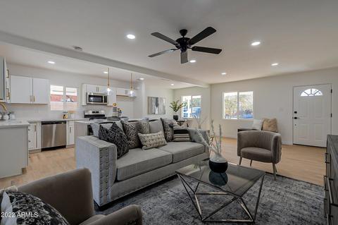 2808 E Avalon Dr, Phoenix, AZ 85016 photo 8
