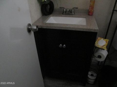 2697 E Oakleaf Dr, Tempe, AZ 85288 photo 4