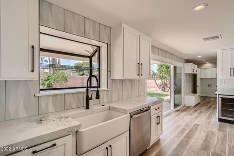 1001 W Glenn Dr W, Phoenix, AZ 85021 photo 13