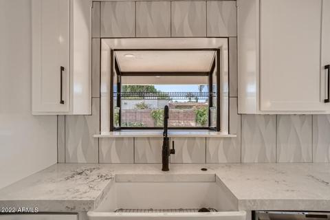 1001 W Glenn Dr W, Phoenix, AZ 85021 photo 10