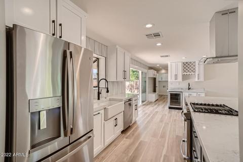 1001 W Glenn Dr W, Phoenix, AZ 85021 photo 11