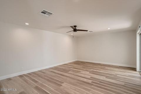 1001 W Glenn Dr W, Phoenix, AZ 85021 photo 5