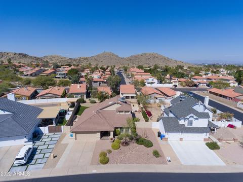 4548 E Carmen St, Phoenix, AZ 85044 photo 2