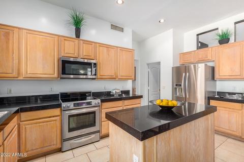 108 E Mesquite Ct, Gilbert, AZ 85296 photo 10