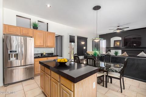 108 E Mesquite Ct, Gilbert, AZ 85296 photo 8