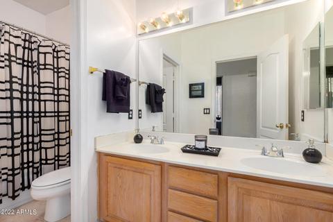 108 E Mesquite Ct, Gilbert, AZ 85296 photo 21