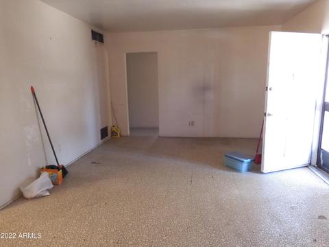 2932 E Latham St, Phoenix, AZ 85008 photo 2