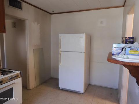 2932 E Latham St, Phoenix, AZ 85008 photo 6