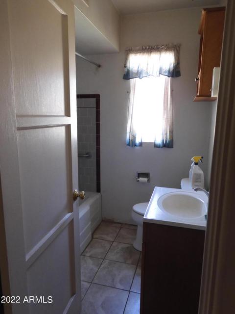 2932 E Latham St, Phoenix, AZ 85008 photo 10