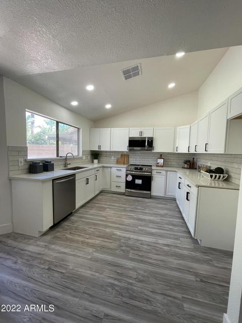 2770 E Rockledge Rd, Phoenix, AZ 85048 photo 4