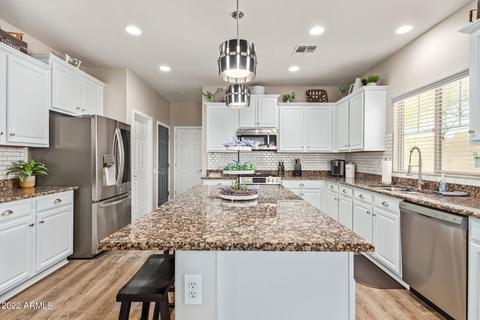 3990 E Cat Balue Dr, Phoenix, AZ 85050 photo 9