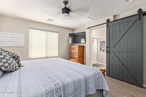 3990 E Cat Balue Dr, Phoenix, AZ 85050 photo 15