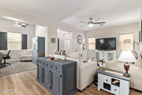 3990 E Cat Balue Dr, Phoenix, AZ 85050 photo 4