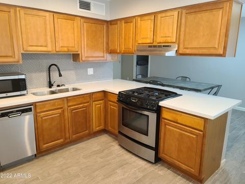 4008 E Saint Catherine Ave, Phoenix, AZ 85042 photo 3