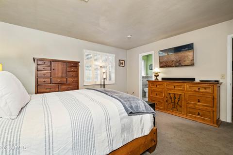 916 W Seldon Ln, Phoenix, AZ 85021 photo 16