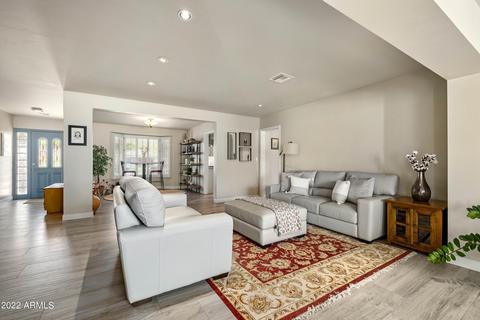 916 W Seldon Ln, Phoenix, AZ 85021 photo 10
