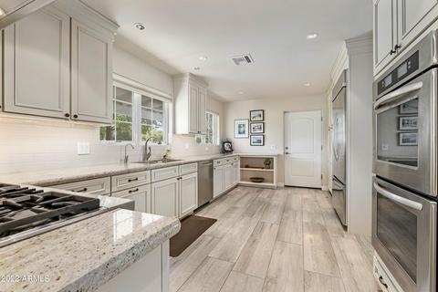 916 W Seldon Ln, Phoenix, AZ 85021 photo 1
