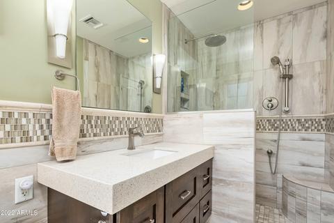 916 W Seldon Ln, Phoenix, AZ 85021 photo 18