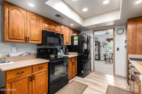 3318 E Onyx Ave E, Phoenix, AZ 85028 photo 12
