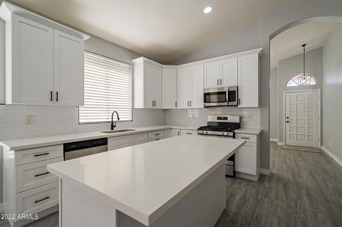 757 N Boulder St, Gilbert, AZ 85234 photo 9