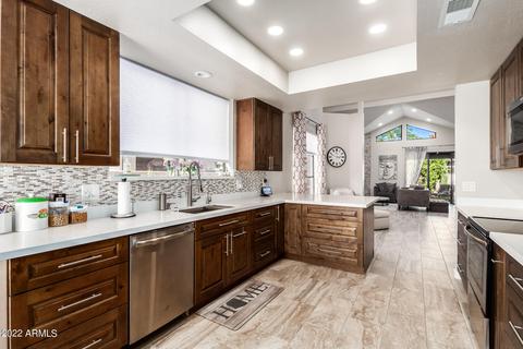 4128 E Sunnyside Dr, Phoenix, AZ 85028 photo 1