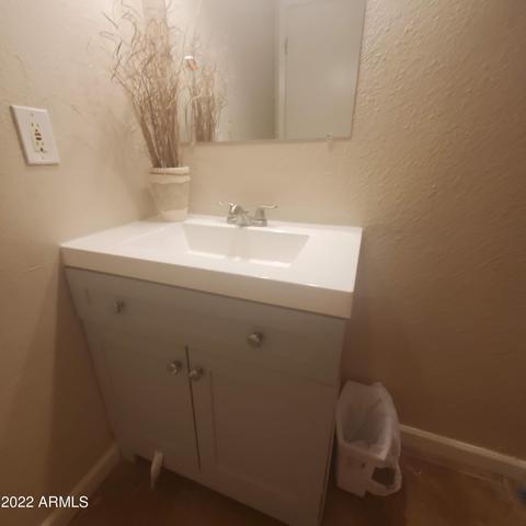 214 E Ruth Ave #103, Phoenix, AZ 85020 photo 13