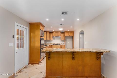 3218 E Captain Dreyfus Ave, Phoenix, AZ 85032 photo 9