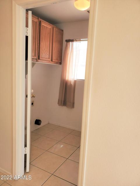 5621 Emerald Cir E, Mesa, AZ 85206 photo 11