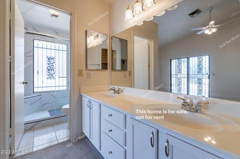 880 E Hearne Way, Gilbert, AZ 85234 photo 12