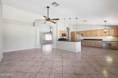 606 E Blue Eagle Ln, Phoenix, AZ 85086 photo 18