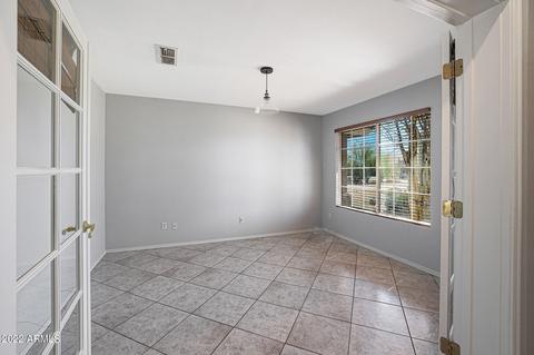 606 E Blue Eagle Ln, Phoenix, AZ 85086 photo 13