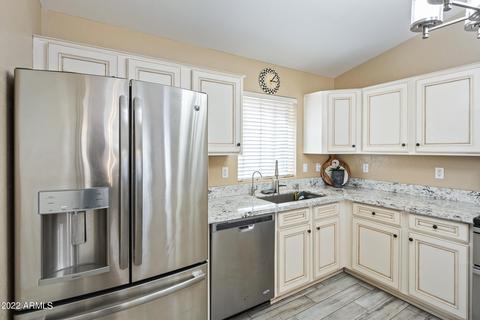 4524 E Glenhaven Dr, Phoenix, AZ 85048 photo 12
