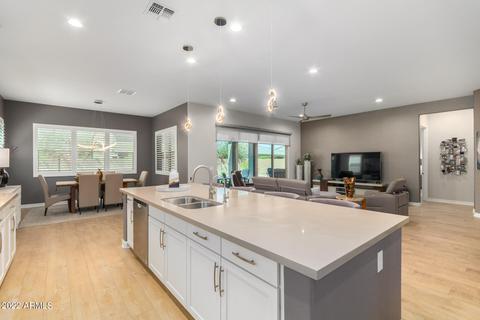 4956 S Forest Ave, Gilbert, AZ 85298 photo 6