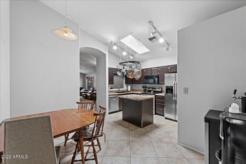 920 E Hearne Way, Gilbert, AZ 85234 photo 4
