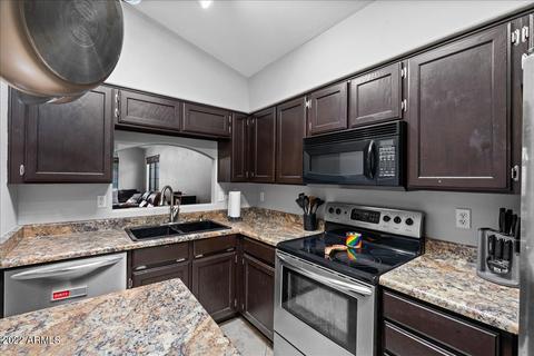 920 E Hearne Way, Gilbert, AZ 85234 photo 6