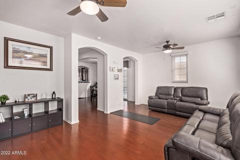 2789 S Harmony Ave, Gilbert, AZ 85295 photo 4
