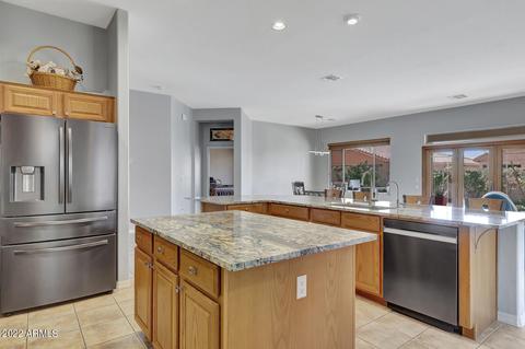 4289 E Cassia Ln, Gilbert, AZ 85298 photo 3