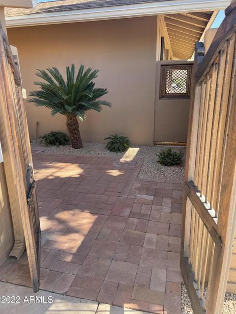 2940 E Cholla St, Phoenix, AZ 85028 photo 2