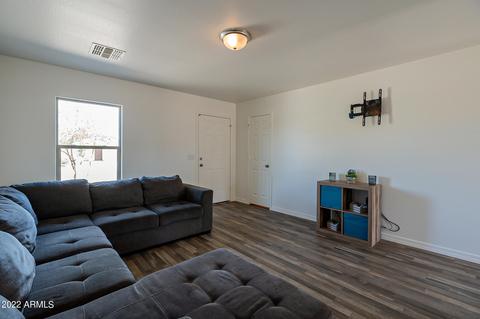 177 E Dewey Ave, Coolidge, AZ 85128 photo 4