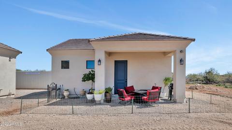 835 E Carlise Rd, Phoenix, AZ 85086 photo 3