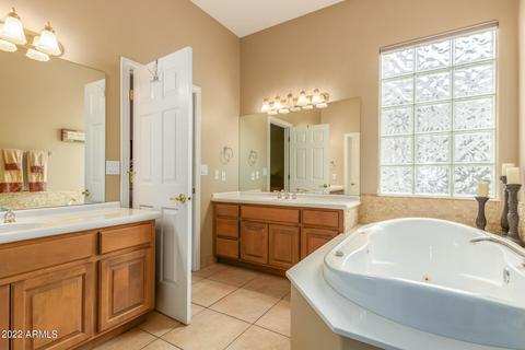 3043 E Redfield Rd, Phoenix, AZ 85032 photo 13
