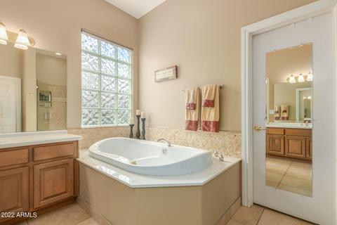 3043 E Redfield Rd, Phoenix, AZ 85032 photo 12